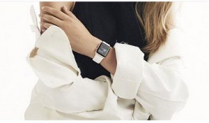 Elle Modemagazin zeigt was Frau zur Apple Watch trägt