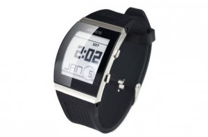 ARCHOS kündigt Smartwatch mit sparsamen E-Ink-Display an