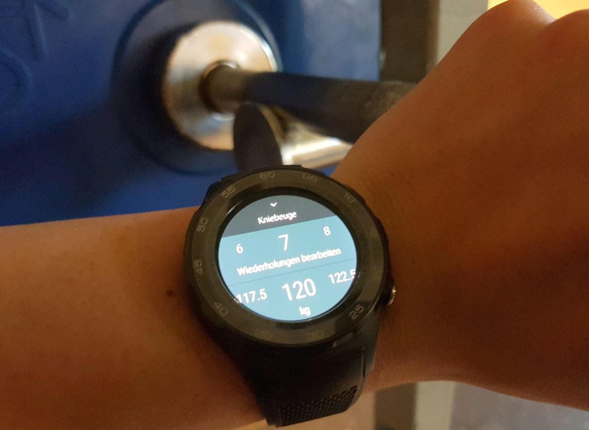 Huawei Watch 2 beim Krafttraining