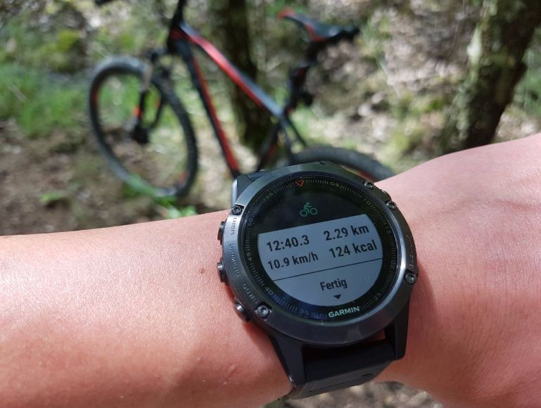 Garmin fenix 5 Radfahren Fitness Uhr