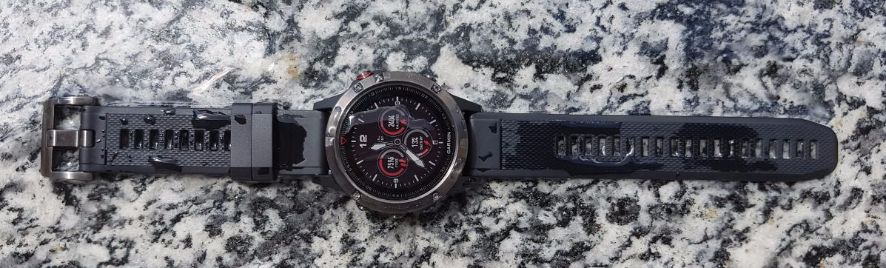 Vollansicht Garmin fenix 5 Fitness Uhr