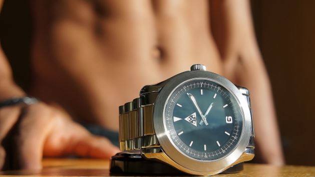 Vollansicht GenY One Hybrid Smartwatch