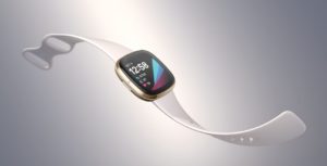 EKG, Temperatursensor, smarte Features: Das ist die Fitbit Sense